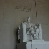  Lincoln Memorial